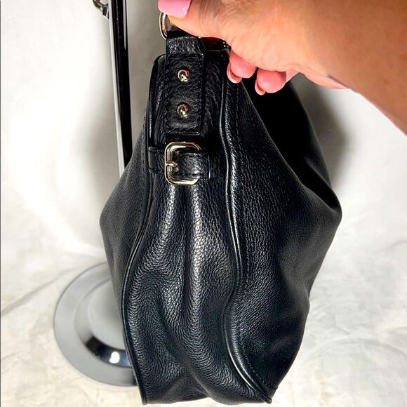 KATE SPADE New York Pine Street Finley Shoulder Bag Black - Picture 6 of 14